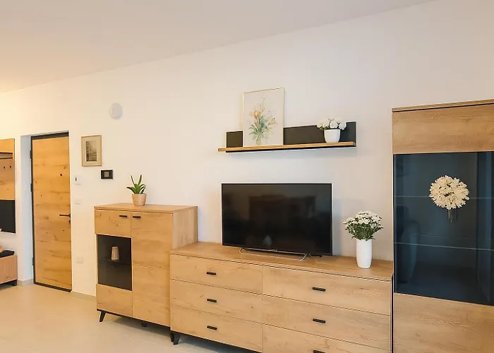 Apartman Modern, Garden Pula-vidikovac *